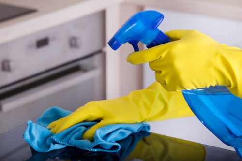 Weekly house cleaning checklist and organized home
