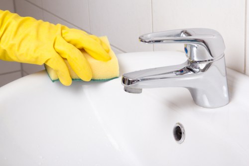 Room-by-room move out cleaning process